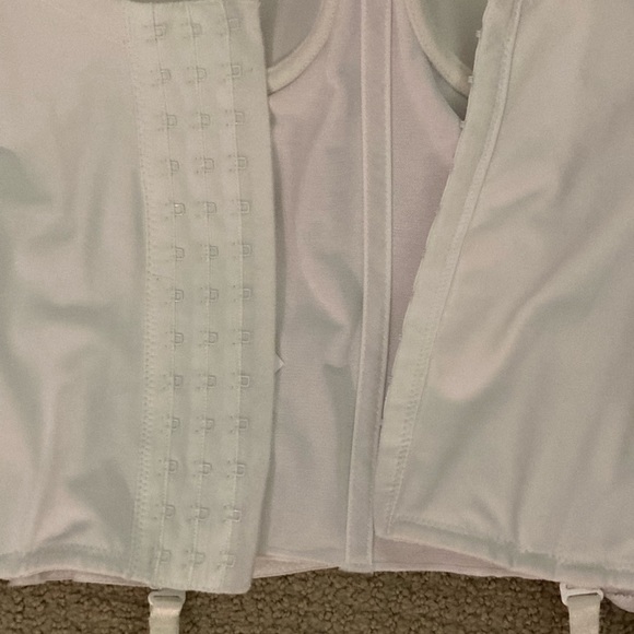 Va Bien Bustier 34DD - Picture 5 of 6